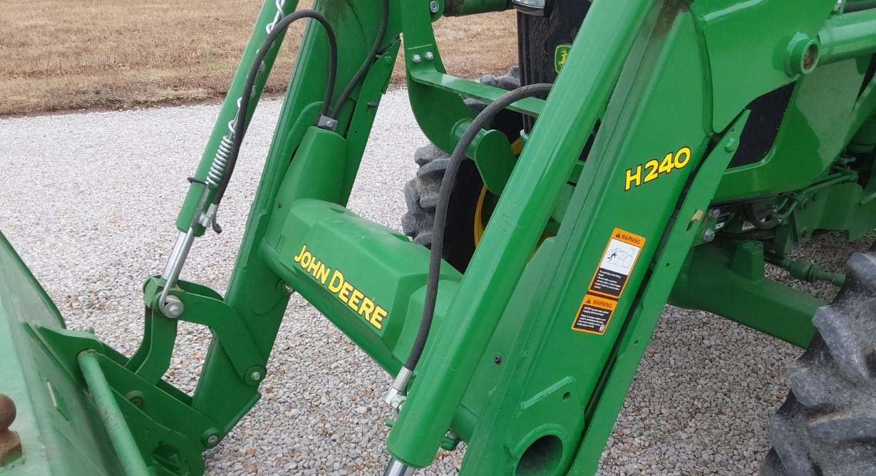 2016-john-deere-5075e-mfwd-tractor-w-j-d-h240-loader_2f4c1775570d445ba1686b509cb3fe79
