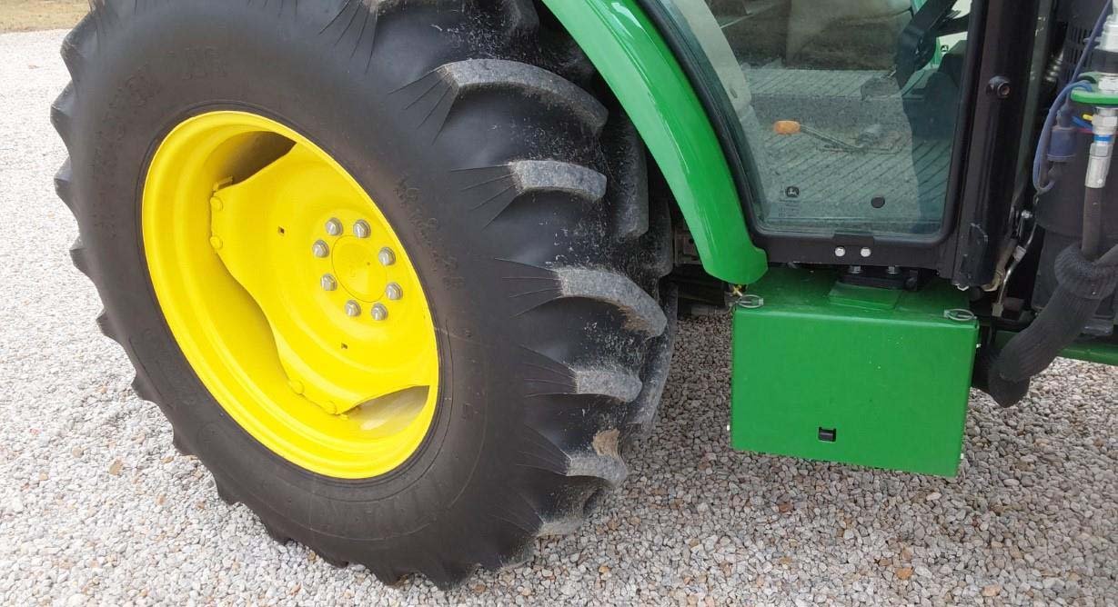 2016-john-deere-5075e-mfwd-tractor-w-j-d-h240-loader_a2f3d5690f374849a9a3a014cbf315ba