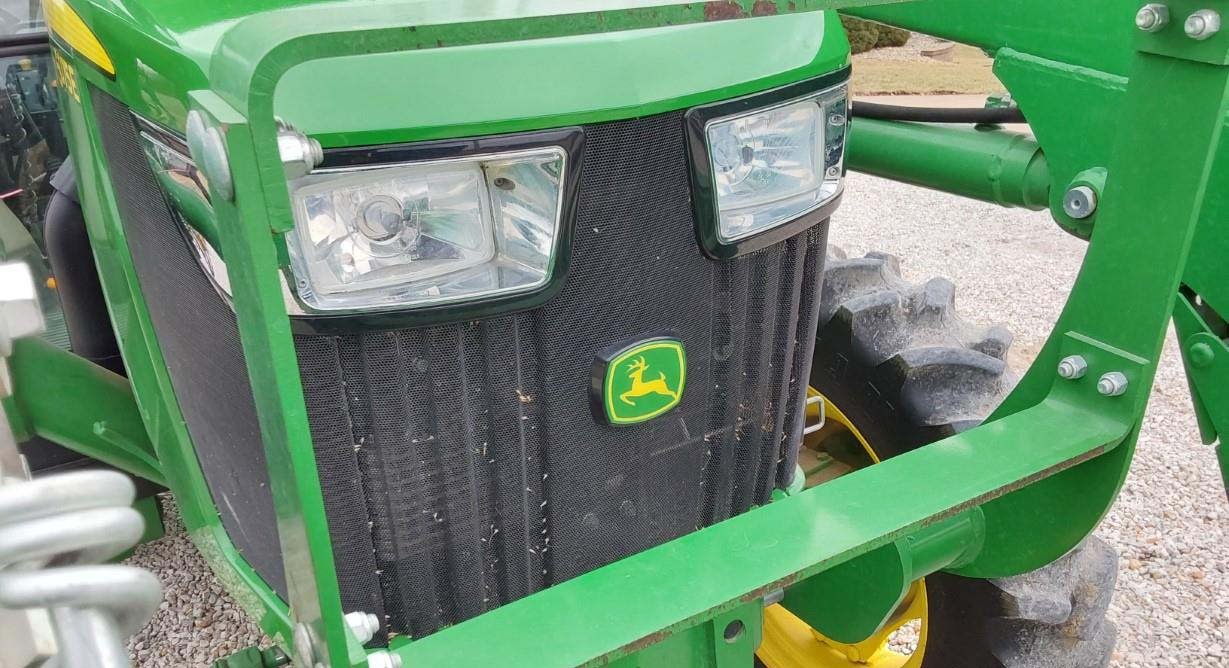 2016-john-deere-5075e-mfwd-tractor-w-j-d-h240-loader_fe8555072e9b461883b2e215b4fcd229